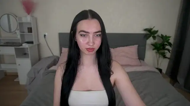 WildKittenX_ 现场XXX聊天