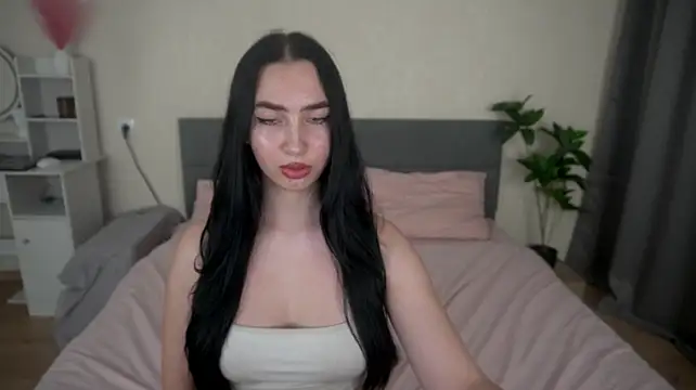 Chat +18 de WildKittenX_ ao vivo