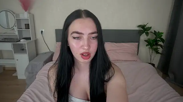 WildKittenX_ Webcam Show