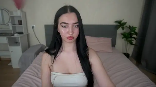 WildKittenX_: онлайн-секс-чат