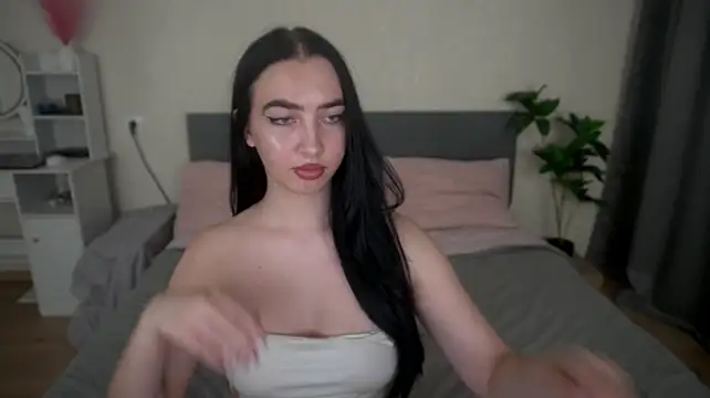 WildKittenX_'s Live XXX Chat