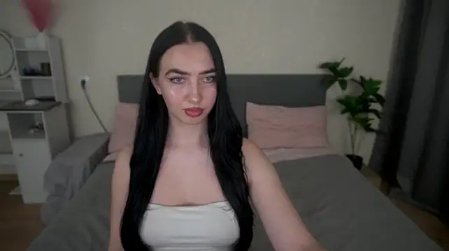 WildKittenX_ Live XXX-chat