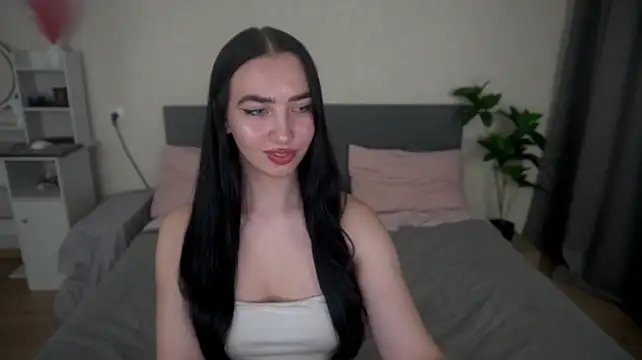 WildKittenX_'s Live XXX Chat