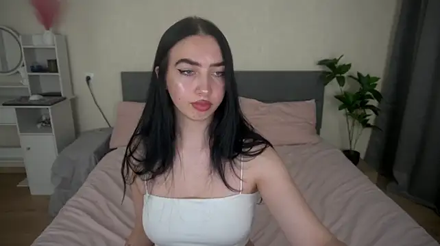 WildKittenX_: онлайн-секс-чат
