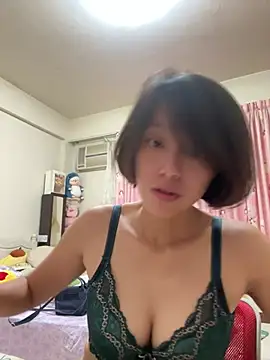 ladypaggy 网络视讯表演