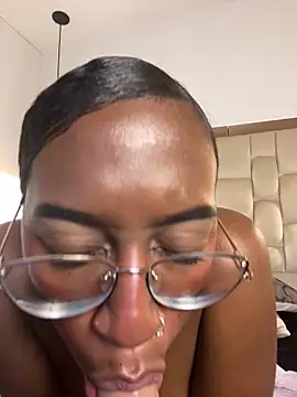 โชว์เว็บแคมของ Qeen_blackk