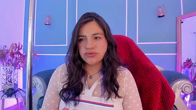 دردشة TaraTaylorr الجنسية المباشرة
