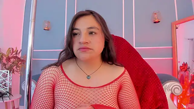 TaraTaylorr Chat XXX in diretta