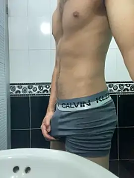 18_ALExxx Webcamshow