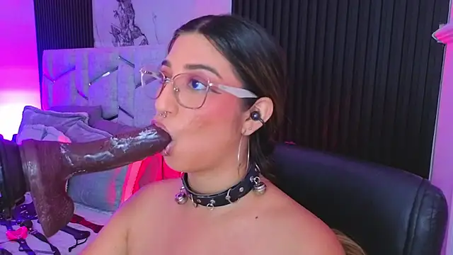Gabrielakassi's Live XXX Chat