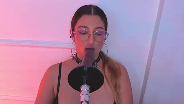 Gabrielakassi Adlı Modelin Web Kamerası Şovu