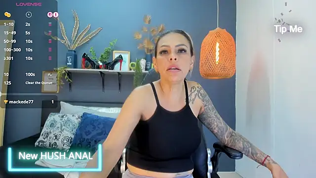Chatroom XXX en direct de yessila_parker