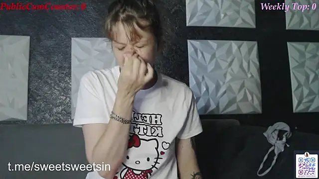 SweetSeraphine's Webcam Show