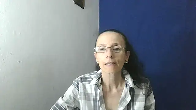 AuroraLatin Chat XXX in diretta