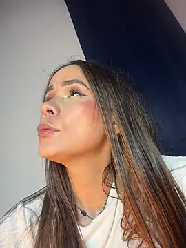 HotAlana_'s Webcam Show