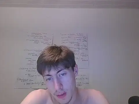 VelvetRagottiOG Show in webcam