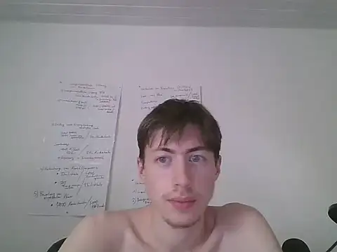 VelvetRagottiOG Show in webcam