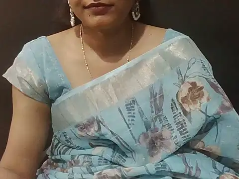 Thilothama_Vaishu – Kamerová šou