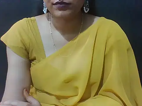 Thilothama_Vaishu Chat XXX in diretta