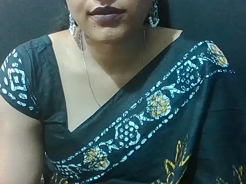 Thilothama_Vaishu's Webcam Show