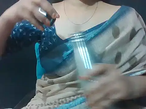 Thilothama_Vaishu 网络视讯表演