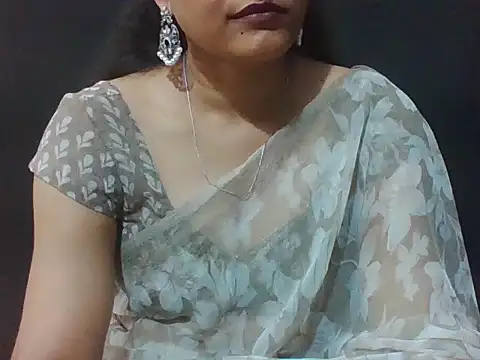 Thilothama_Vaishu's Webcam Show