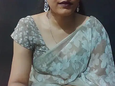 Онлайн чат XXX Thilothama_Vaishu