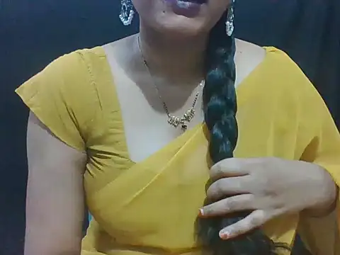 Thilothama_Vaishu Pertunjukan Webcam