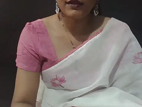دردشة Thilothama_Vaishu الجنسية المباشرة