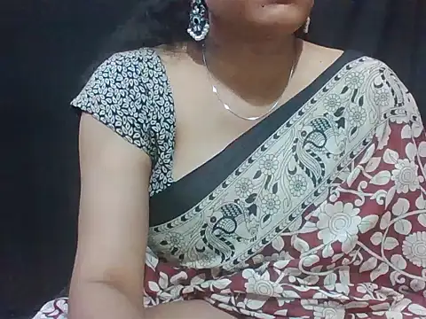 Thilothama_Vaishu's Webcam Show