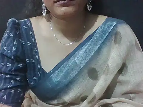Thilothama_Vaishu Live XXX-Chat