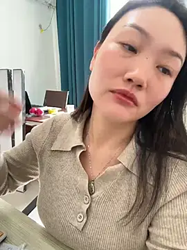 pangtouyubb Adlı Modelin Canlı XXX Sohbeti