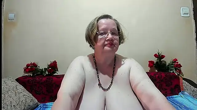 SingleMILF: вебкам-шоу