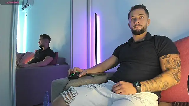 nicholasX1 Webcam show