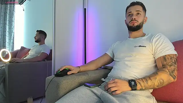 nicholasX1 Webcam show