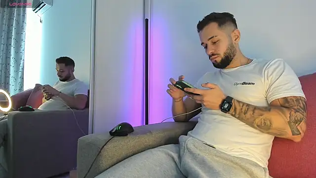 nicholasX1 Webcam show