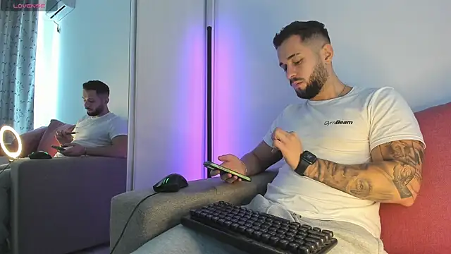 nicholasX1 Webcam show