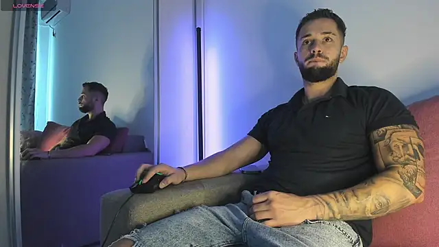 nicholasX1 Webcam show
