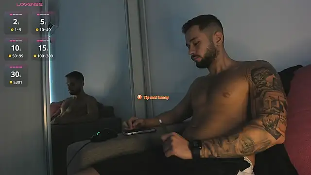 nicholasX1 Webcam-Show