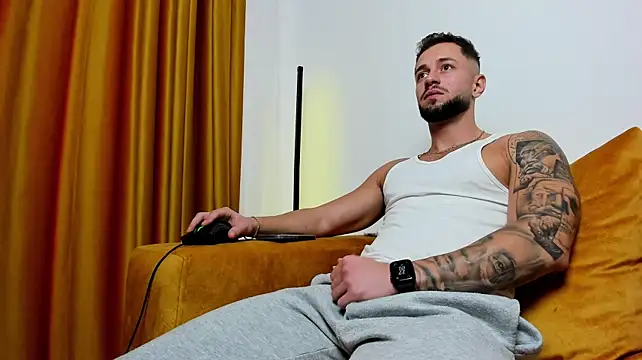 nicholasX1 Webcam show