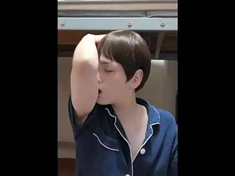 mgnhiroyukiのウェブカメラショー
