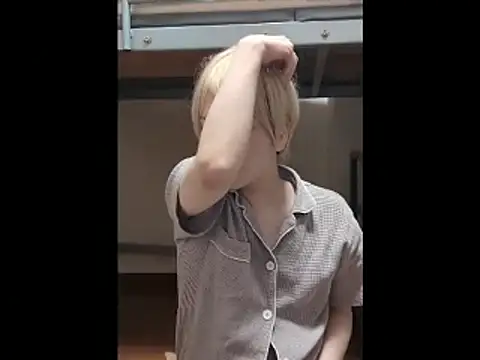 XXX chat uživo modela mgnhiroyuki