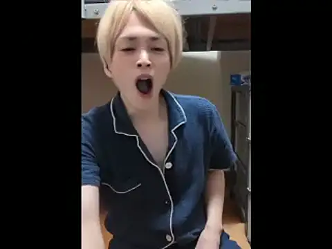 Show de mgnhiroyuki na webcam