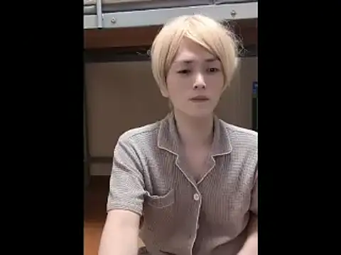 mgnhiroyuki Шоу с уебкамера