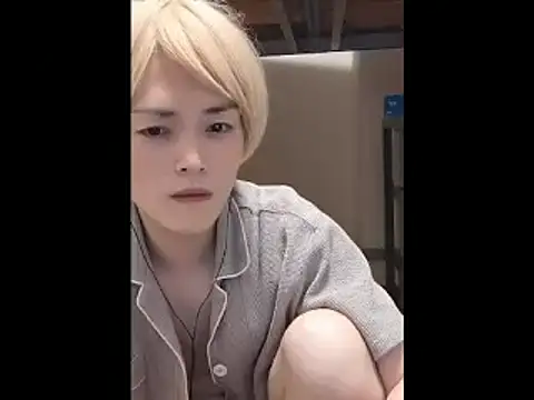 Chat XXX en directo de mgnhiroyuki