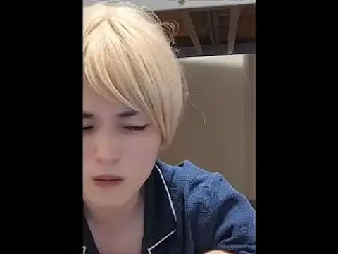 mgnhiroyukin Webbikameraesitys
