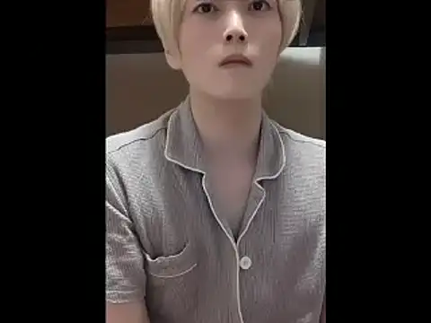 mgnhiroyukin Webbikameraesitys