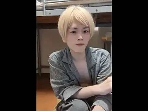 mgnhiroyuki Adlı Modelin Canlı XXX Sohbeti
