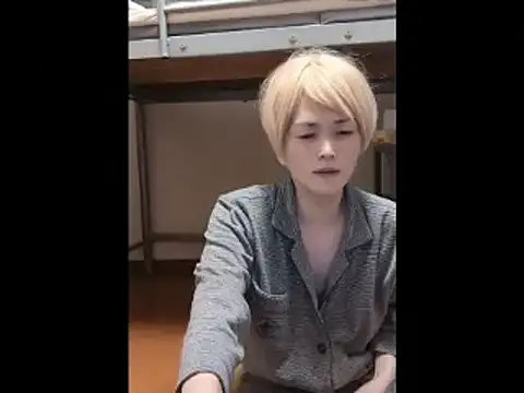 Show modela mgnhiroyuki na web-kameri