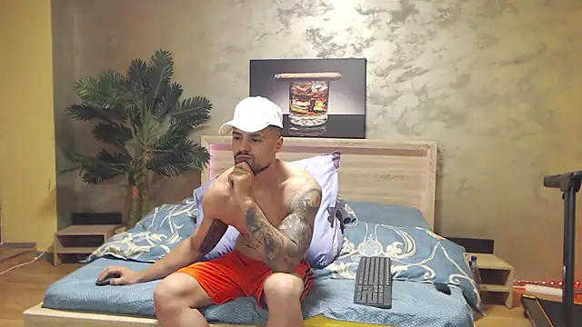 Tiberius_hunk webkamerás műsora